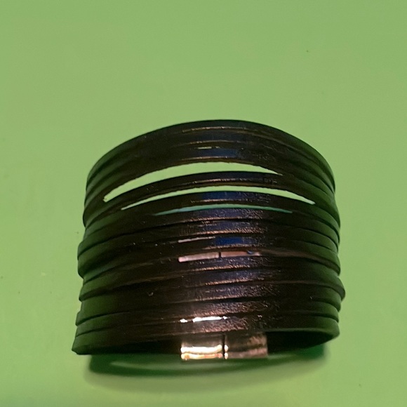 Harley Davidson Cuff - Picture 9 of 9